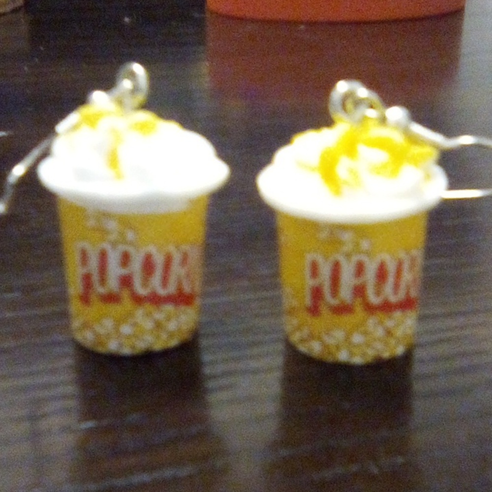 Popcorn Ear Rings - Picture 2 of 2